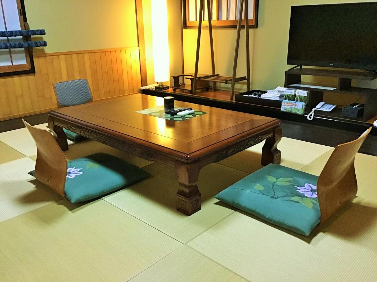 Ryokan Yamatoya Takachiho Exteriör bild